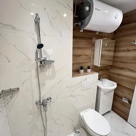 Апартаменты Wroclaw Colorful And Cosy Near Unss And Nsa W Wifi