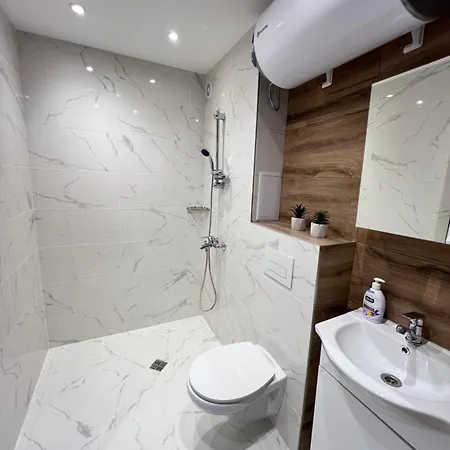 Apartamento Wroclaw Colorful And Cosy Near Unss And Nsa W Wifi *